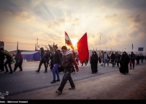 Photos: Massive march for Arbaeen Hosseini  <img src="https://cdn.theiranproject.com/images/picture_icon.png" width="16" height="16" border="0" align="top">