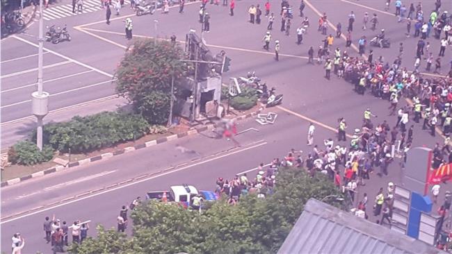 At least 4 dead as bombs hit Jakarta