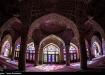Photos: Nasir ol Molk Mosque in Shiraz, Iran  <img src="https://cdn.theiranproject.com/images/picture_icon.png" width="16" height="16" border="0" align="top">