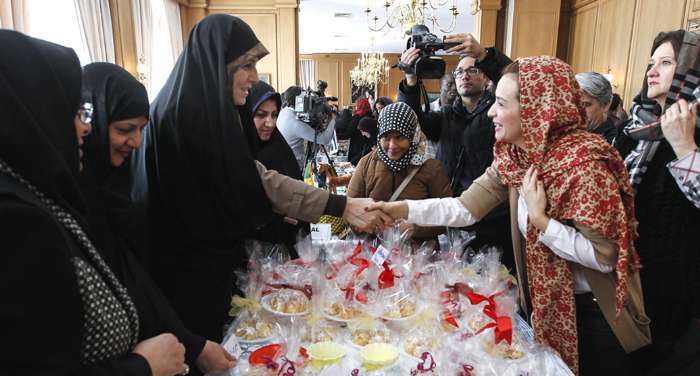 Wives of Iranian diplomats hold charity event