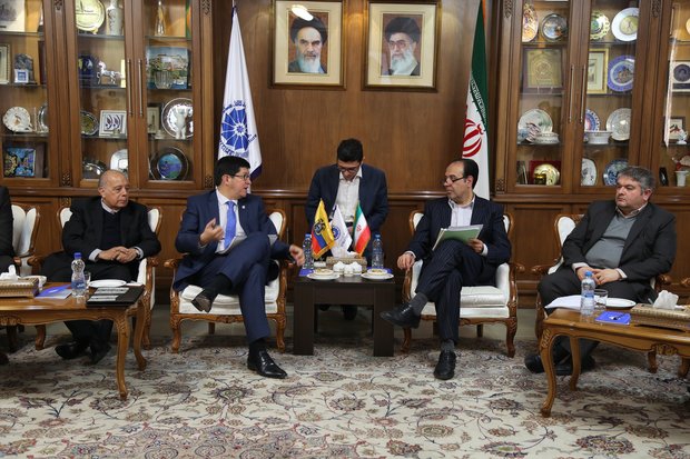 Iran, Ecuador to cooperate in OPEC, domestic markets