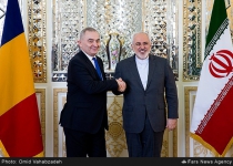 Zarif meets with Romanian counterpart