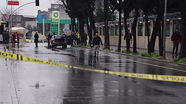 Bombing, gunfight in Istanbul suburb