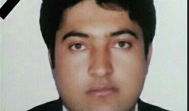 Iranian teacher sacrifices himself to save students lives