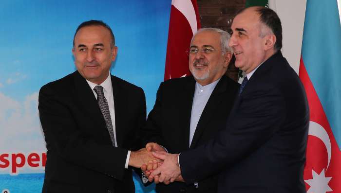 Iran, Turkey, Azerbaijan FMs hold trilateral meeting
