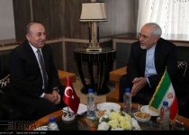 Iranian, Turkish FMs hold bilateral meeting
