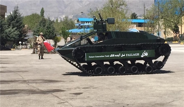 Iran unveils ultra-heavy tank carrier, optimized tank