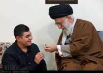 Photos: Leader receives family of martyred Hezbollah commander  <img src="https://cdn.theiranproject.com/images/picture_icon.png" width="16" height="16" border="0" align="top">