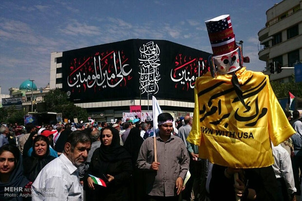 Millions of Iranians stage anti-Israel rallies on int