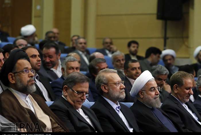 Larijani calls for closer convergence between government, parliament