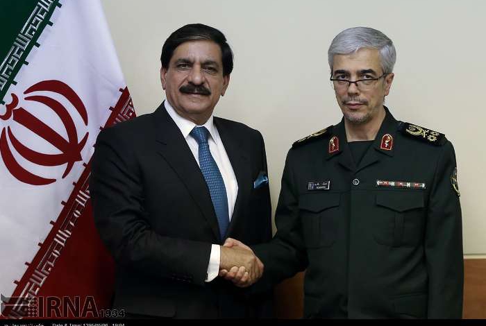 Iran, Pakistan stress enhancement of military cooperation