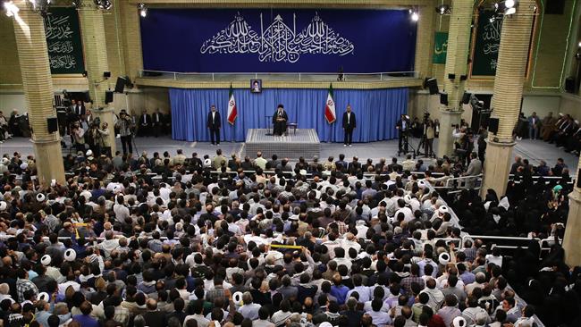 Ayatollah Khamenei meets with Iranians in capital