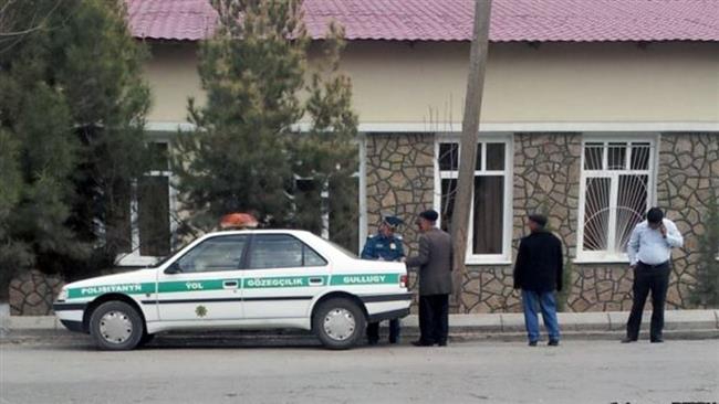 Police enforcing unexplained curfew in eastern Turkmen city