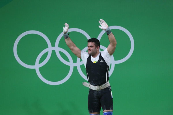 Iranian weightlifter lands 6th in Olympics