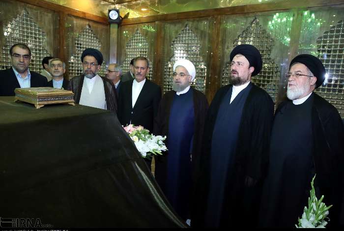 President, cabinet renew allegiance with late Founder of Islamic Republic