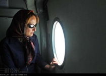 Photos: French minister tours Orumiyeh Lake  <img src="https://cdn.theiranproject.com/images/picture_icon.png" width="16" height="16" border="0" align="top">