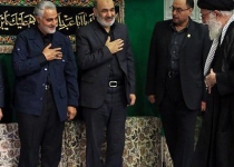 Photos: Leader attends Ashura evening ceremony (Sham-e Ghariban)  <img src="https://cdn.theiranproject.com/images/picture_icon.png" width="16" height="16" border="0" align="top">