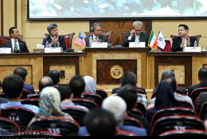 Malaysia keen for cooperation with Iran in Halal industry: Minister