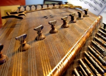 Iranian instrument attracts Japanese music-lover to Iran