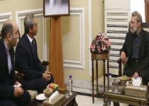 Larijani calls for further economic ties with Indonesia