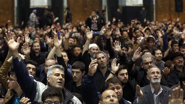 Iranians honor 40 days after Imam Hussein martyrdom anniversary