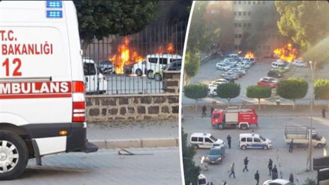 Bomb explosion kills 2, injures 16 in southern Turkey