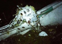 Plane crashes in Colombia with 81 on board, including Brazilian footballers