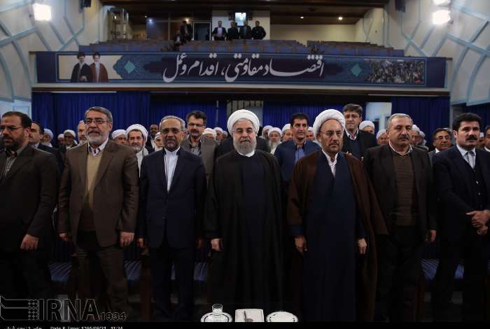 President Rouhani meets Sunni Ulema from all over country