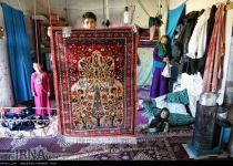Photos: Doidokh village popular for weaving silk carpets  <img src="https://cdn.theiranproject.com/images/picture_icon.png" width="16" height="16" border="0" align="top">