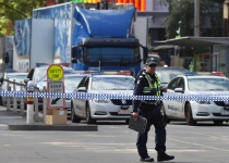 3 dead, 20 injured as Melbourne driver rams into busy shopping mall
