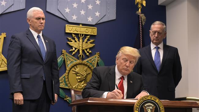 Trump authorizes his Muslim entry ban by signing executive order