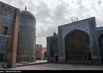 Sheikh Safi al-Din tomb: A mausoleums with Blue tile