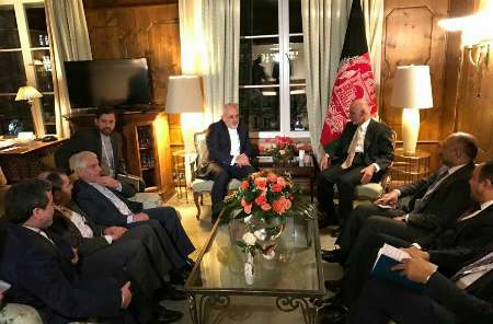 Zarif, Ashraf Ghani meet in Munich