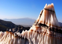 Jashak: The most beautiful, typical salt dome in Middle East