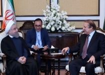 Rouhani, Sharif discuss bilateral ties in ECO summit