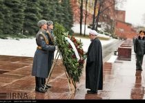Iran President pays tribute to Unknown Soldier in Moscow