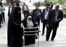 Veteran activist defends womens presidency in Iran