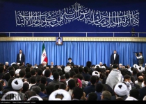 Photos: Leader receives attendees of Quran competitions  <img src="https://cdn.theiranproject.com/images/picture_icon.png" width="16" height="16" border="0" align="top">