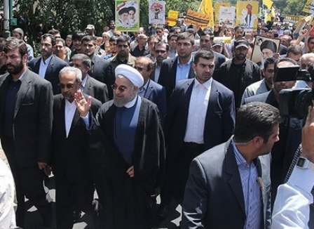 President Rouhani joins Quds Day rallies in Tehran