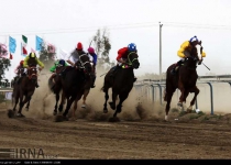Photos: Horse racing in Bandar Torkaman  <img src="https://cdn.theiranproject.com/images/picture_icon.png" width="16" height="16" border="0" align="top">