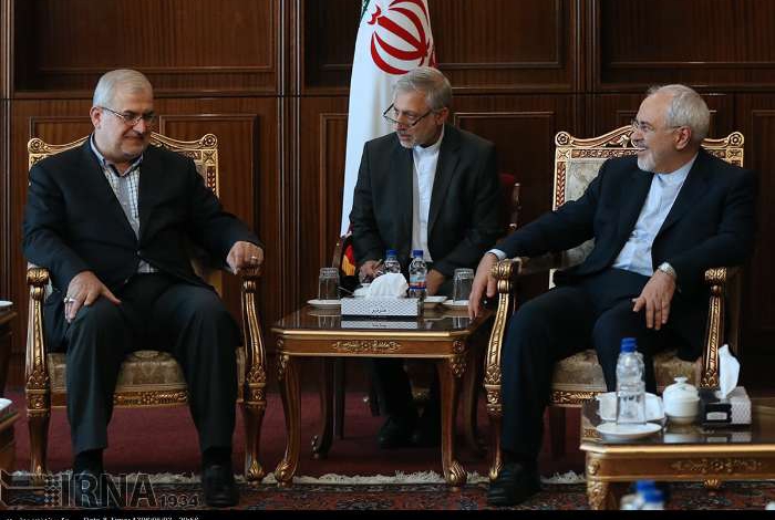Lebanese parliamentary delegation meets with Zarif