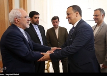 Photos: Iran FM Zarif meets UNs Special Envoy for Yemen  <img src="https://cdn.theiranproject.com/images/picture_icon.png" width="16" height="16" border="0" align="top">