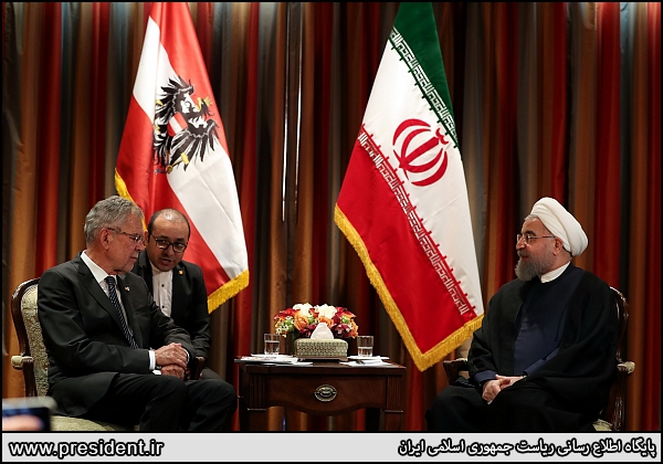 Tehran hails developing ties with EU: Iran President