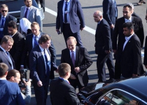 Putin arrives in Iran for talks with Tehran, Azerbaijan