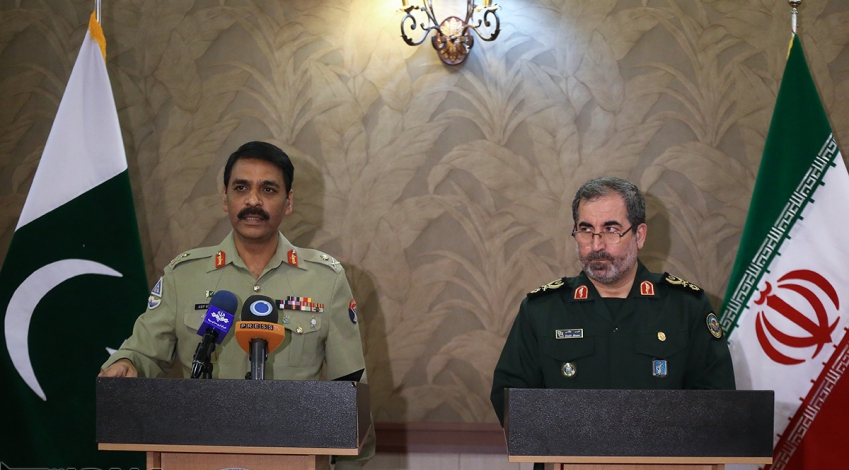 Pakistan, Iran to set up common command posts along borders