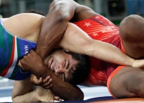 Heroic Iranian Alireza Karimi throws wrestling match to avoid fighting Israeli