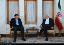 Photos: Zarif bids farewell to envoy, meets D-8 sec. gen.  <img src="https://cdn.theiranproject.com/images/picture_icon.png" width="16" height="16" border="0" align="top">