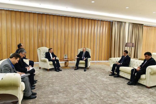 Vaezi meets Azerbaijani president in Baku