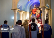 Photos: Targmanich Church of Tehran celebrates New Year  <img src="https://cdn.theiranproject.com/images/picture_icon.png" width="16" height="16" border="0" align="top">