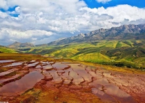 Photos: Badab Soort Springs  <img src="https://cdn.theiranproject.com/images/picture_icon.png" width="16" height="16" border="0" align="top">